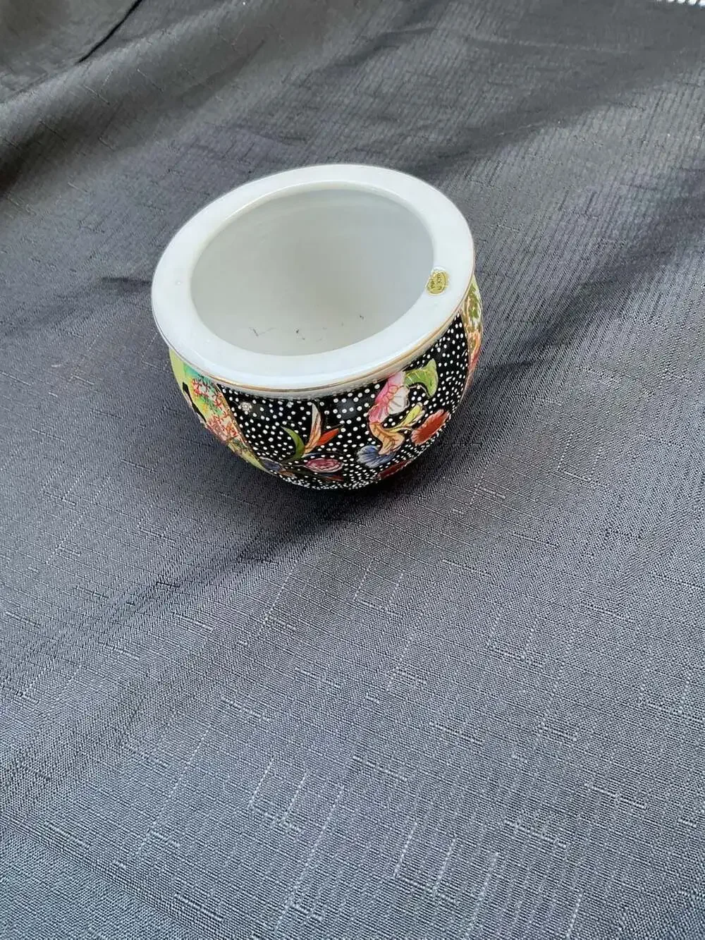 Vintage Chinese Famille Noire Porcelain Miniature Planter Jardiniere with Figure